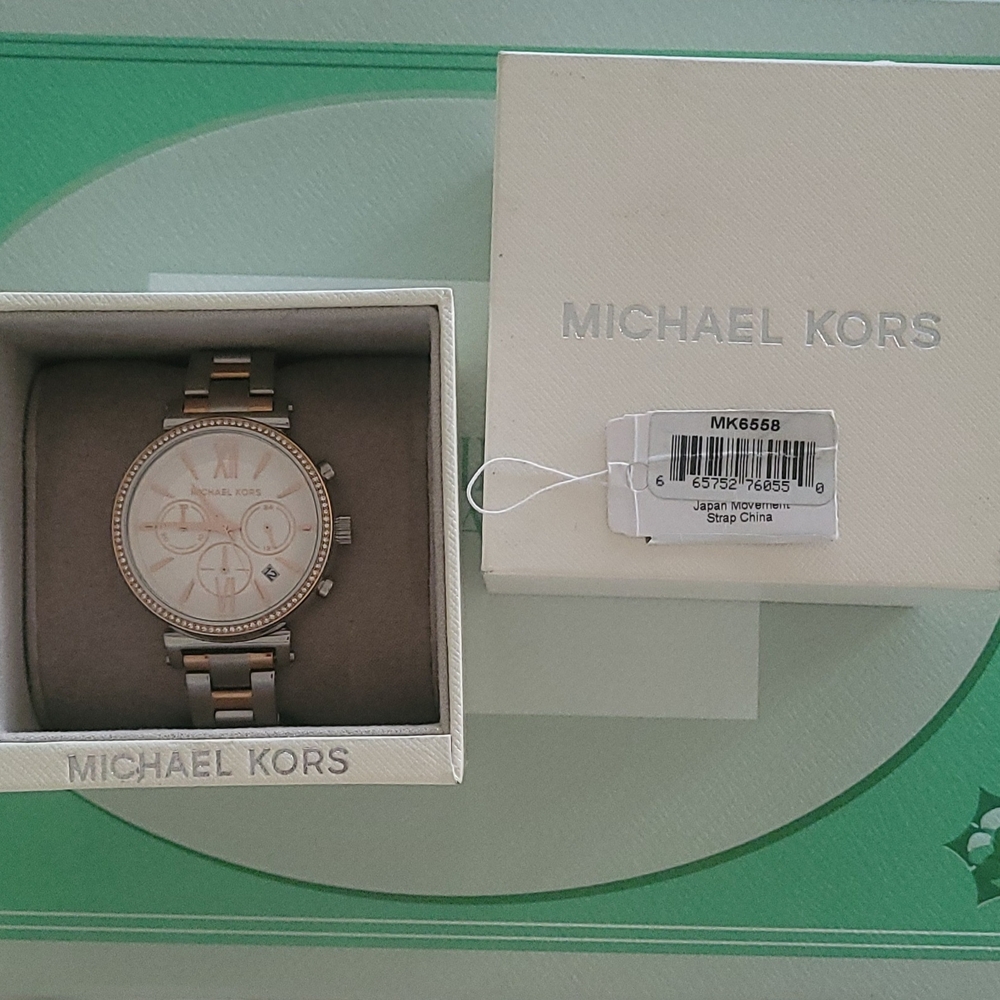 Michael Kors Two-Tone Women's Watch - Picture 3 of 16